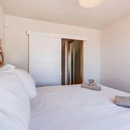 Apartamento Ultimate - Centrally Located Beachside Estepona